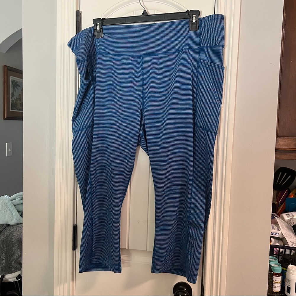 Striped multi-colored leggings with pockets size 3X